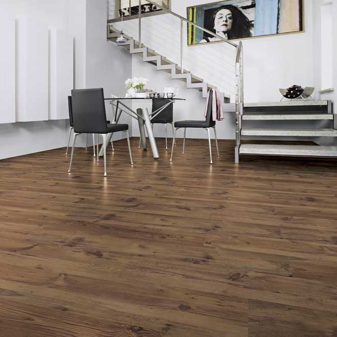 Laminate Flooring 7mm Autoclic Antique Pine RONA