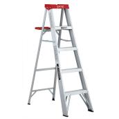 STEPLADDER
