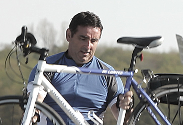 Your RONA Expert in plumbing, Michel Mass&eacute;, is also bike enthusiast