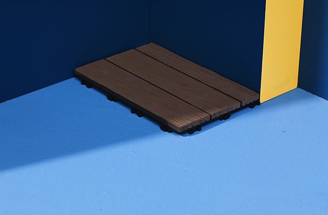 Diy Composite Tile Deck Floor Rona, Composite Floor Tiles For Bathrooms