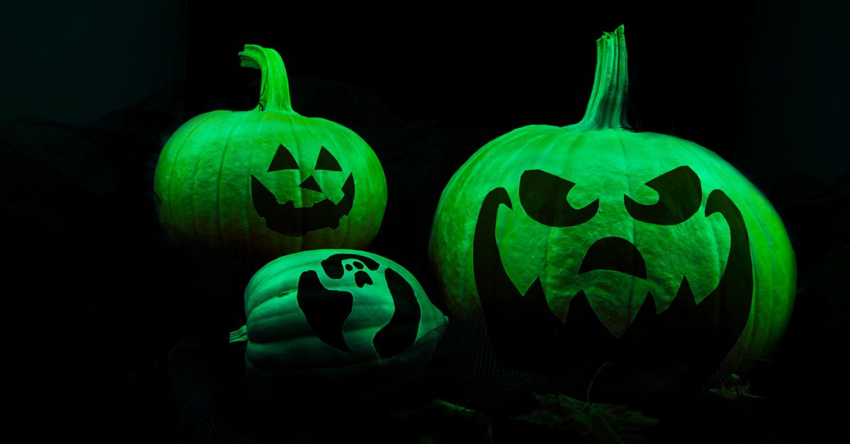 How to Make a Glow-in-the-Dark Pumpkin