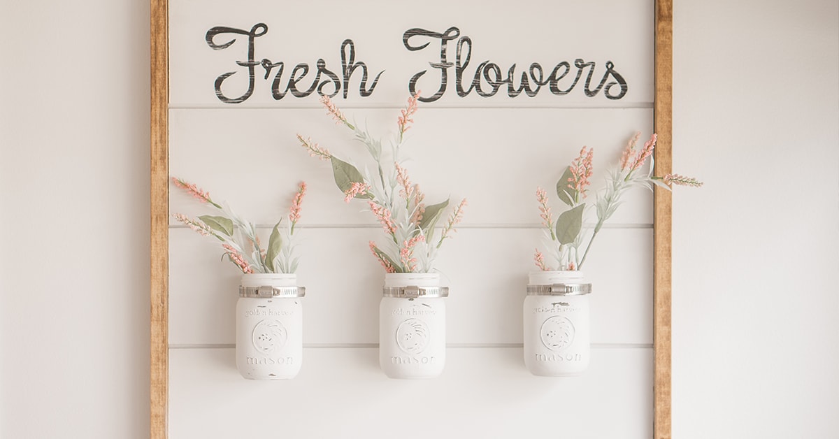 Mason jar wall planter