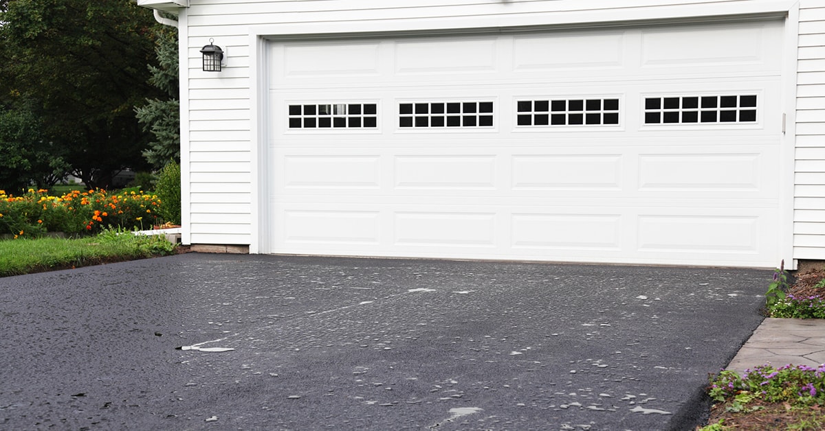 How to Repair an Asphalt Driveway DIY Guide RONA