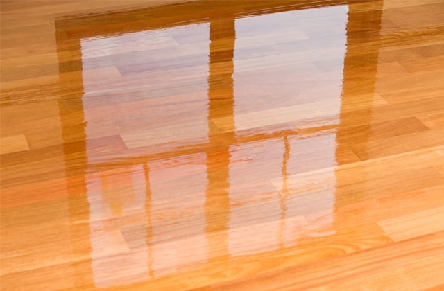 Highly glossy wooden floor Highly glossy wooden floor