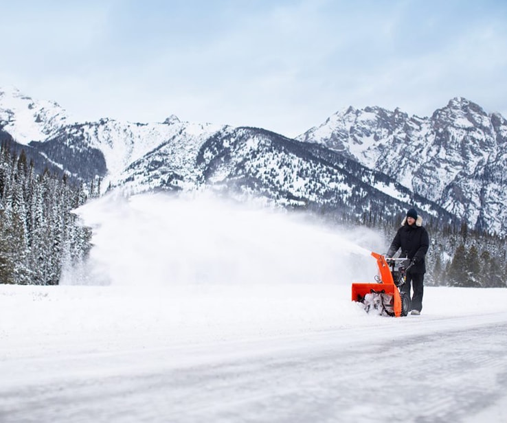 Comment choisir une déneigeuse