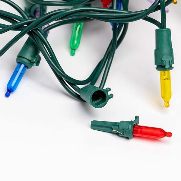 How to Choose Christmas Lights RONA