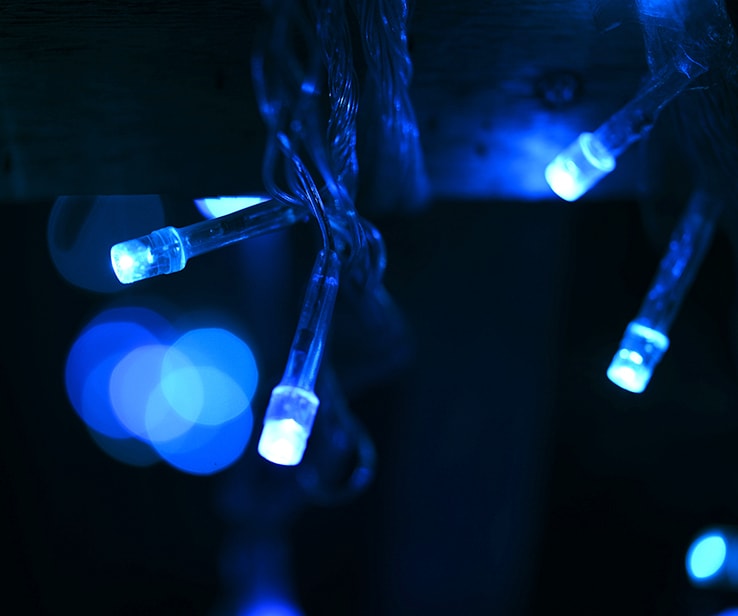 How to Choose Christmas Lights RONA