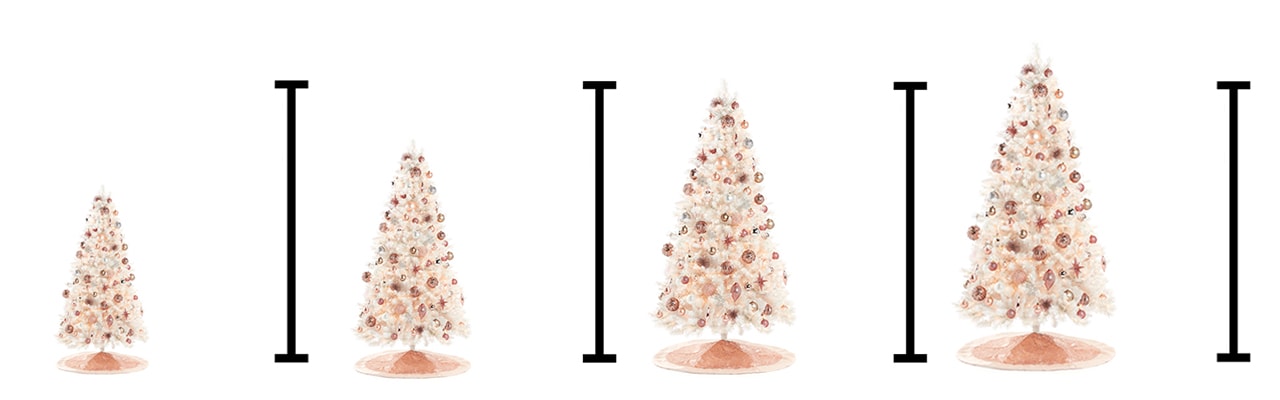Sapins de Noël de tailles différentes Sapins de Noël de tailles différentes