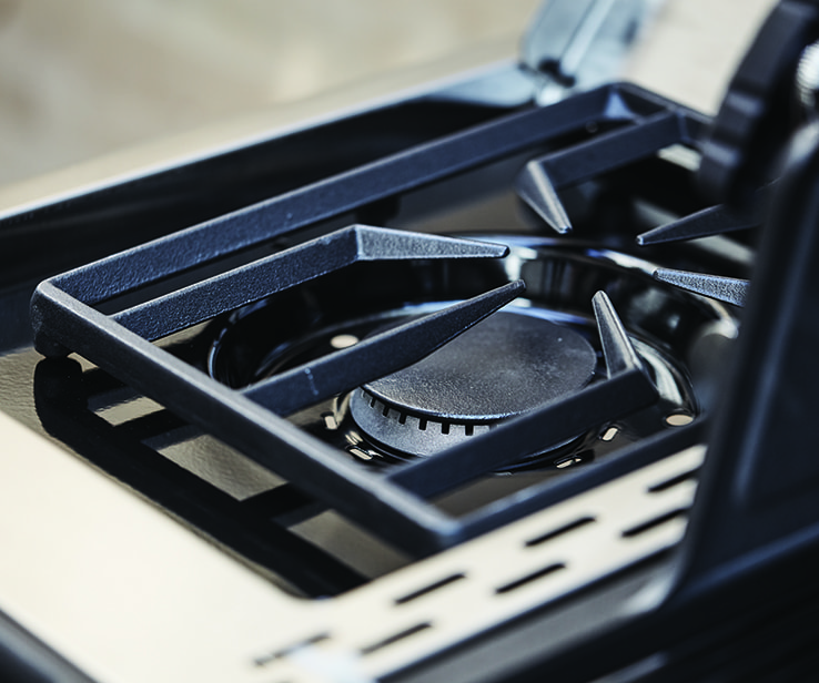 How to Properly Clean and Maintain a BBQ or Grill RONA