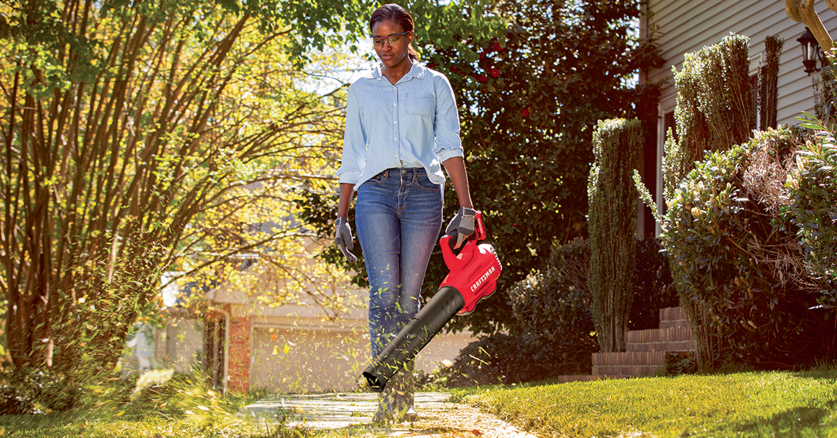 7 outils essentiels pour l’entretien extérieur