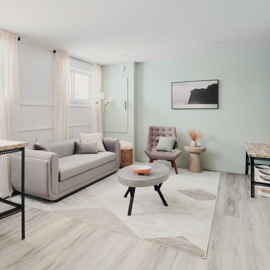 Living room and bathroom Grand Chantier