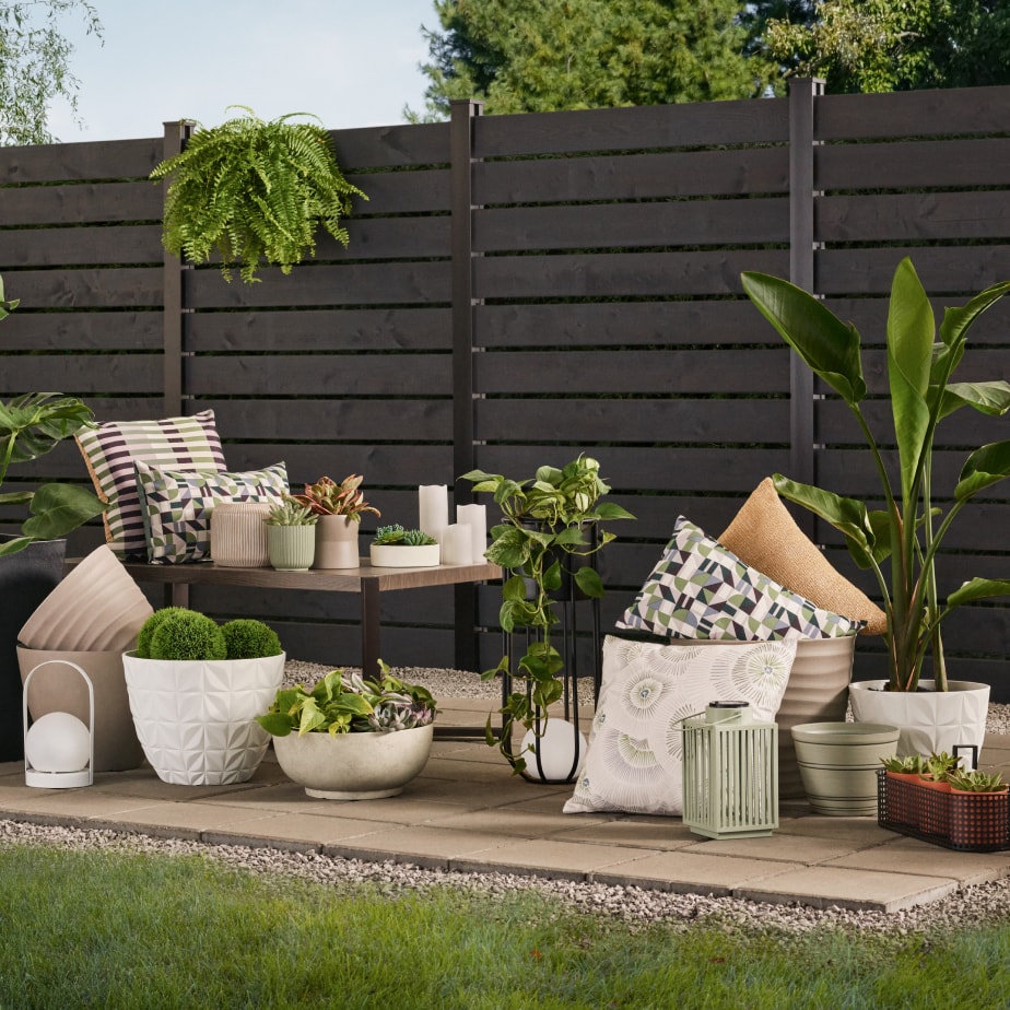 Outdoor_Decor_Rona