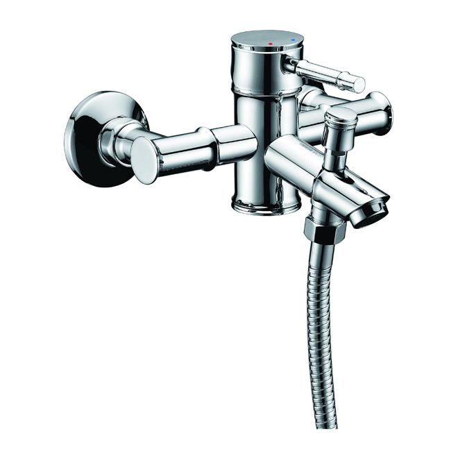 "Bamboo" bathtub faucet
