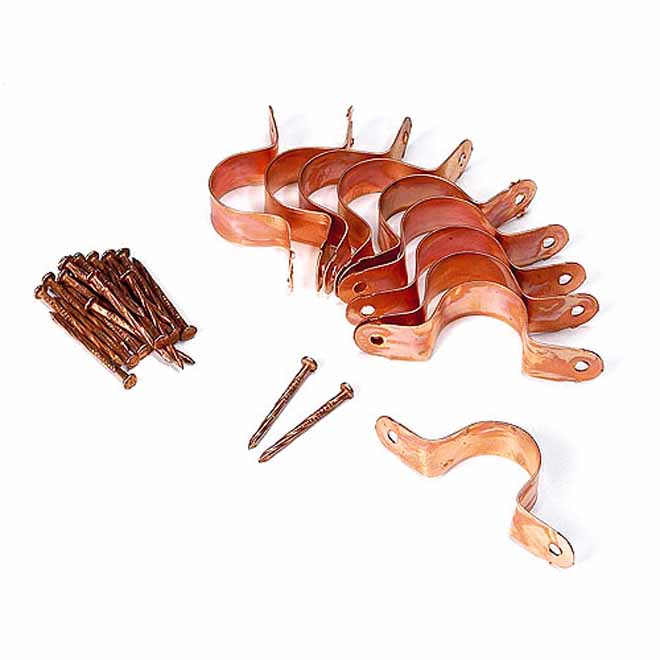 Attaches pour tuyau