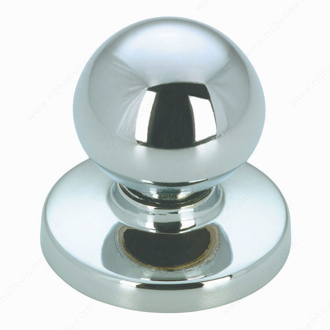 Bouton « classique » en métal pour garde-robe