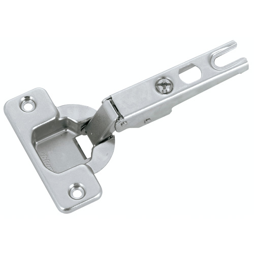 Self-closing hinge