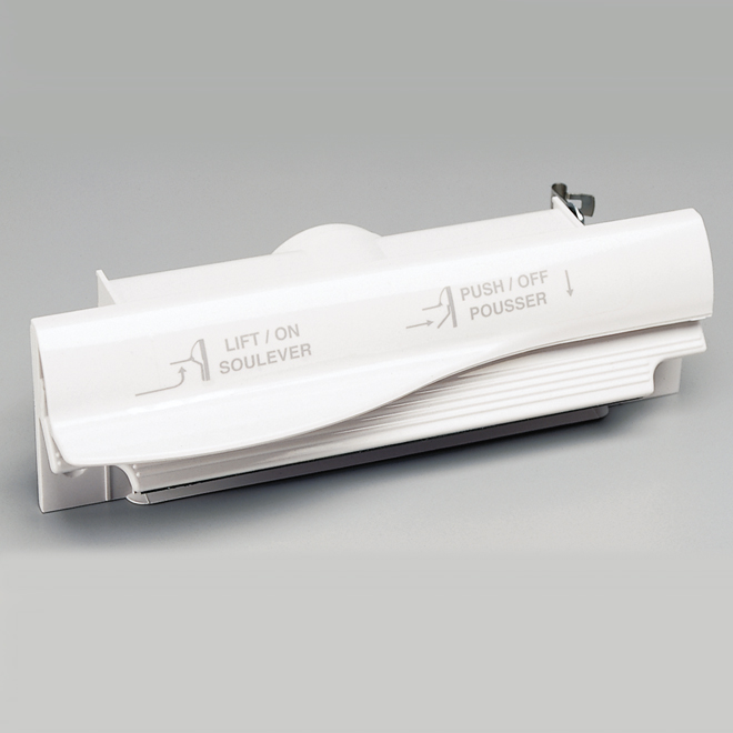 Dustpan Inlet