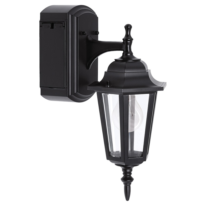 Reversible Wall Lantern with GFCI Outlet