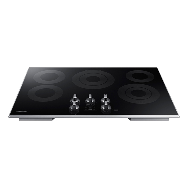 30" Electric Built-in Cooktop - Black