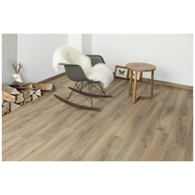 Laminate Flooring 10mm Techniclic Norwege Oak RONA