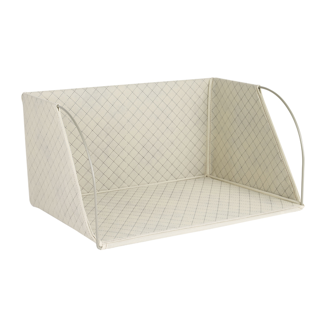 Storage tray