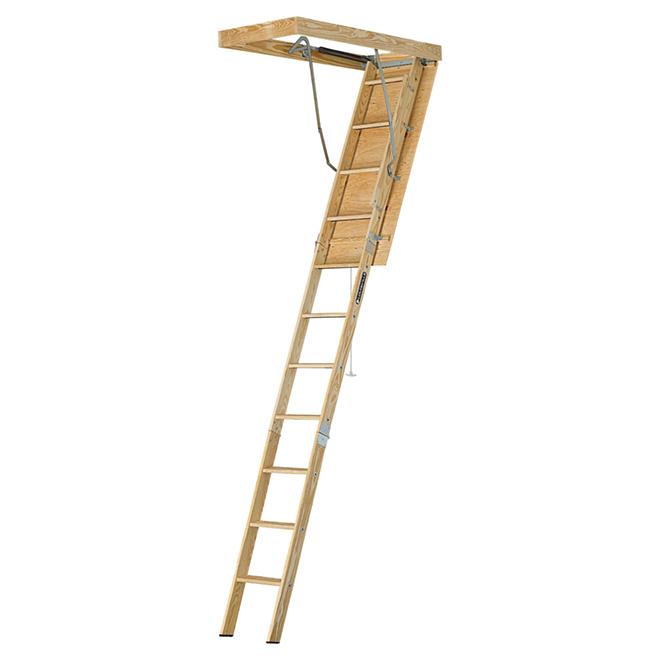 Échelle de grenier en bois