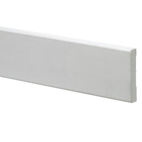 Moulure en pin jointé apprêté