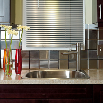 Stainless steel kitchen sink