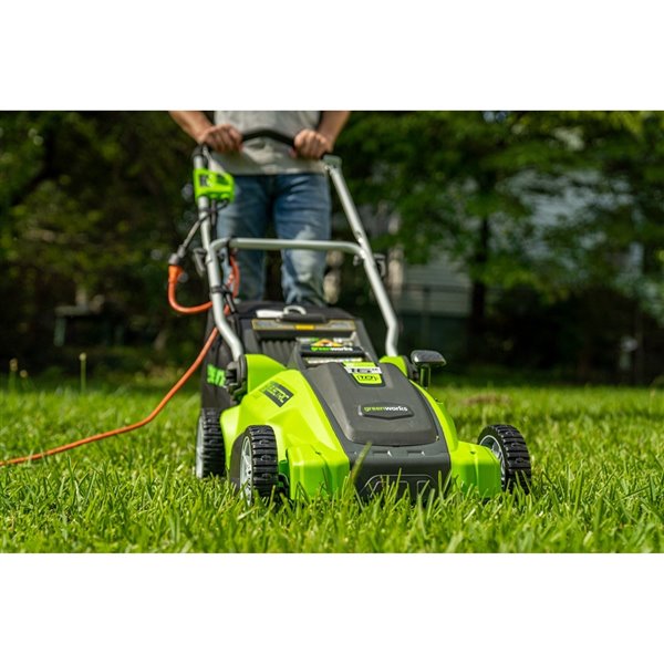 Greenworks 10 Amp Corded 16-Inch Corded Lawn Mower 25142CA | RONA